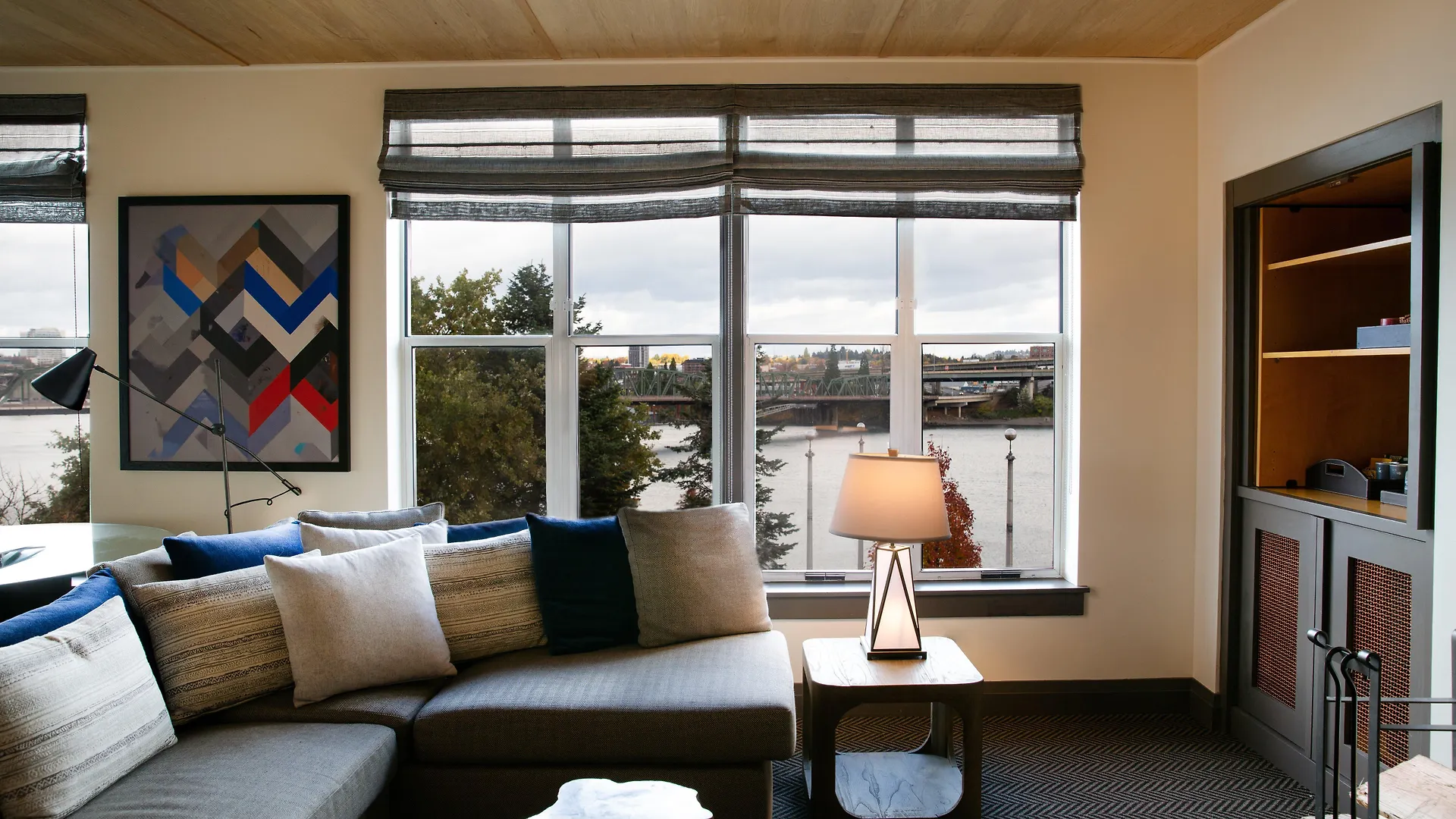 Kimpton Riverplace Hotel By Ihg Portland